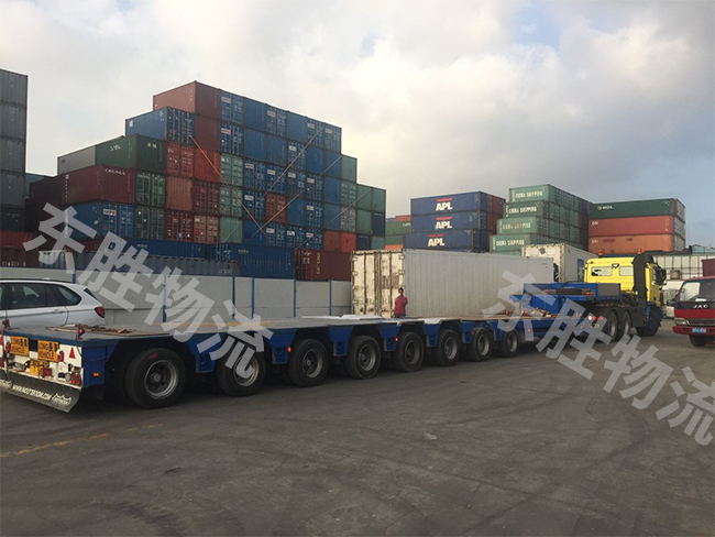 服裝運(yùn)輸?shù)较愀?，服裝進(jìn)出口專線--東勝物流；深圳到香港物流,香港物流專線,深圳香港進(jìn)出口,中港物流,香港深圳貨運(yùn)運(yùn)輸,深圳市東勝物流有限公司