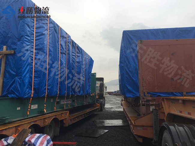 服裝運(yùn)輸?shù)较愀?，服裝進(jìn)出口專線--東勝物流；深圳到香港物流,香港物流專線,深圳香港進(jìn)出口,中港物流,香港深圳貨運(yùn)運(yùn)輸,深圳市東勝物流有限公司