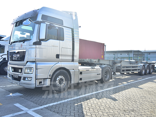 中港運(yùn)輸公司，中港運(yùn)輸車行往返運(yùn)輸；澳門物流-進(jìn)口報(bào)關(guān)公司-香港進(jìn)口清關(guān)公司-深圳市東勝物流有限公司