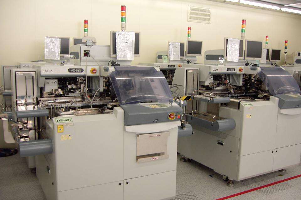 二手舊機械設(shè)備進口案例；深圳到香港物流-深圳東勝物流