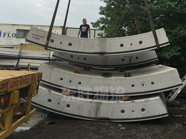 水泥預制件運輸到香港，大貨水泥板運輸到香港，水泥預支件到香港物流運輸，水泥支撐墊塊發香港物流；深圳到香港物流,香港物流專線,深圳香港進出口,中港物流,香港深圳貨運運輸-深圳市東勝物流有限公司