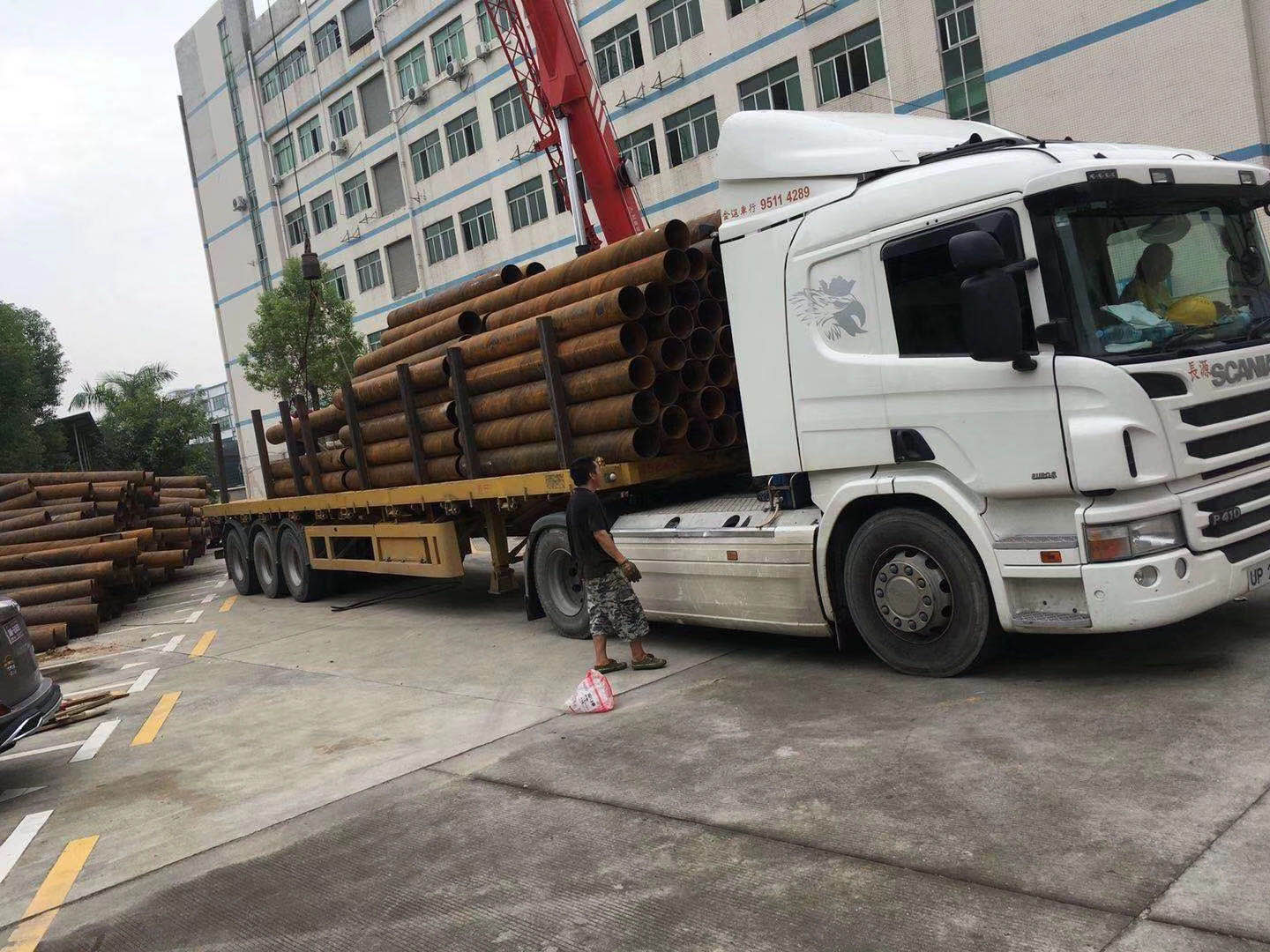 香港倉儲(chǔ)_鋼材香港倉儲(chǔ)存放注意事項(xiàng)，深圳東勝物流鋼材運(yùn)輸案例圖